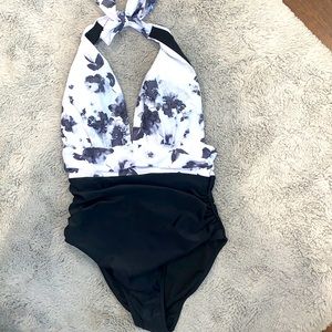 One piece bathing suit- great bottom coverage